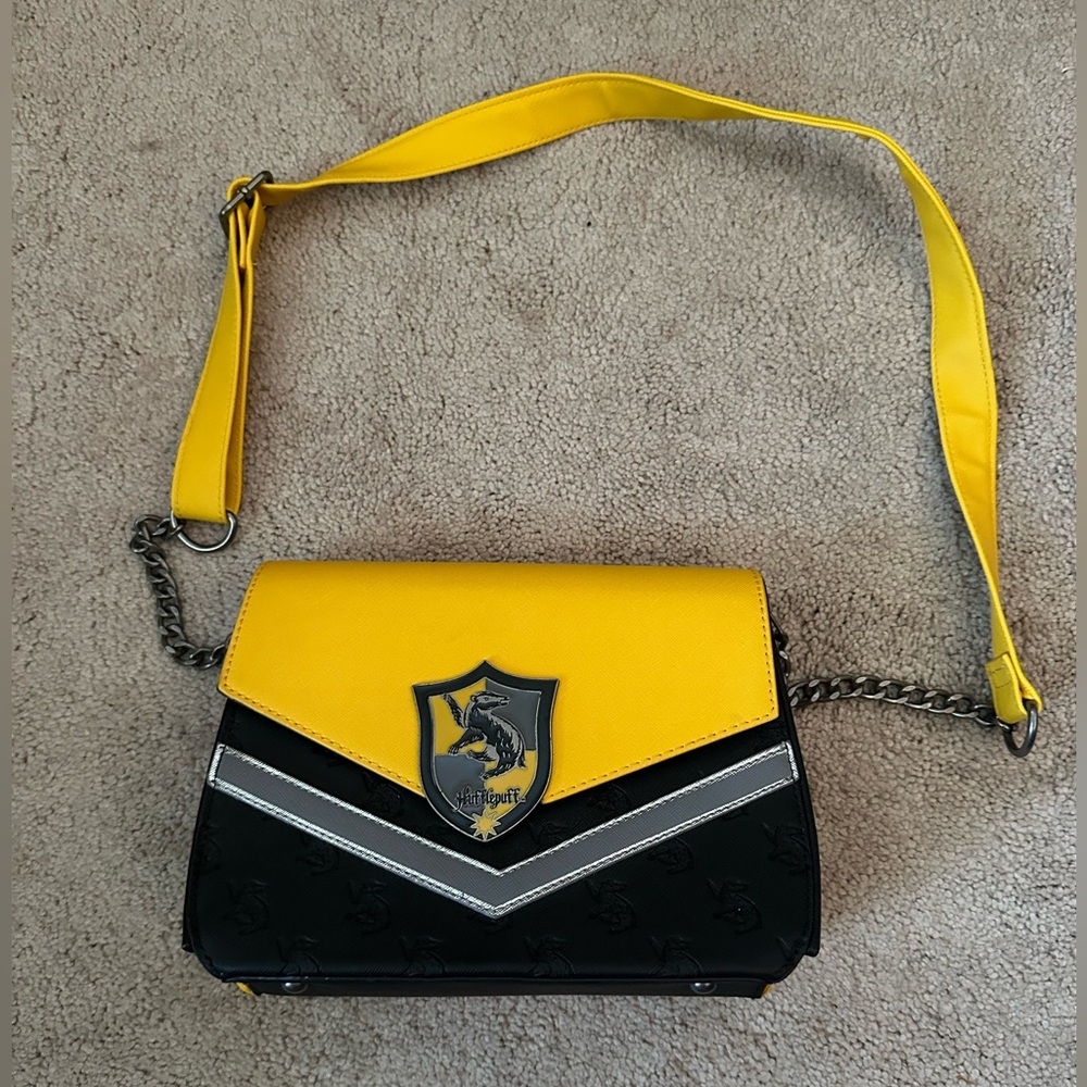 Harry Potter Hufflepuff Loungefly Purse